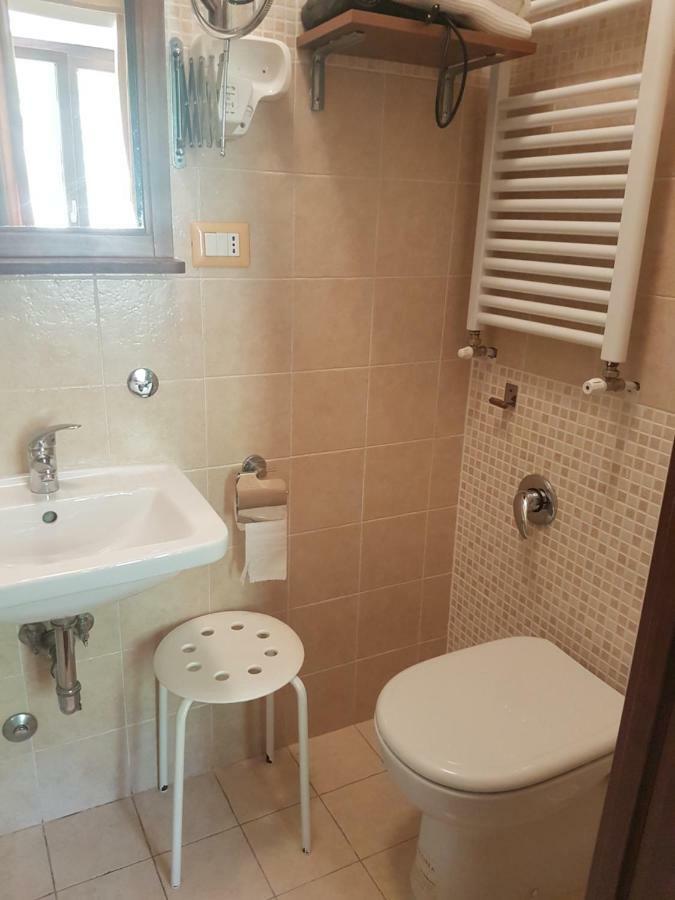 B&B Le Stagioni بوتنزا المظهر الخارجي الصورة